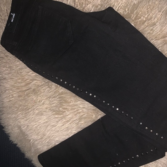 Black Stretch Rivet Jean Sz. 2 - Picture 4 of 4